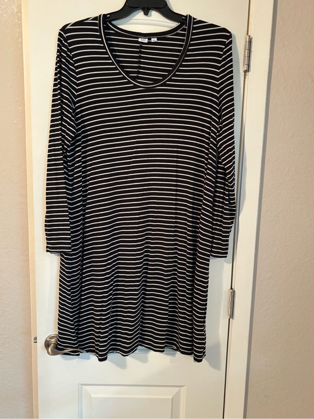 Gap Black & White Striped Long Sleeve Tunic dress